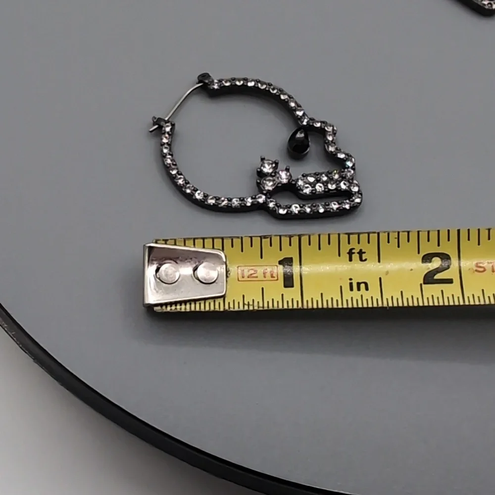 NWOT Dark Steel Toned Bejeweled Skull Earrings With Black Stone Eye - Picture 8 of 8